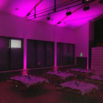 ECLAIRAGE D'AMBIANCE EN SALLE